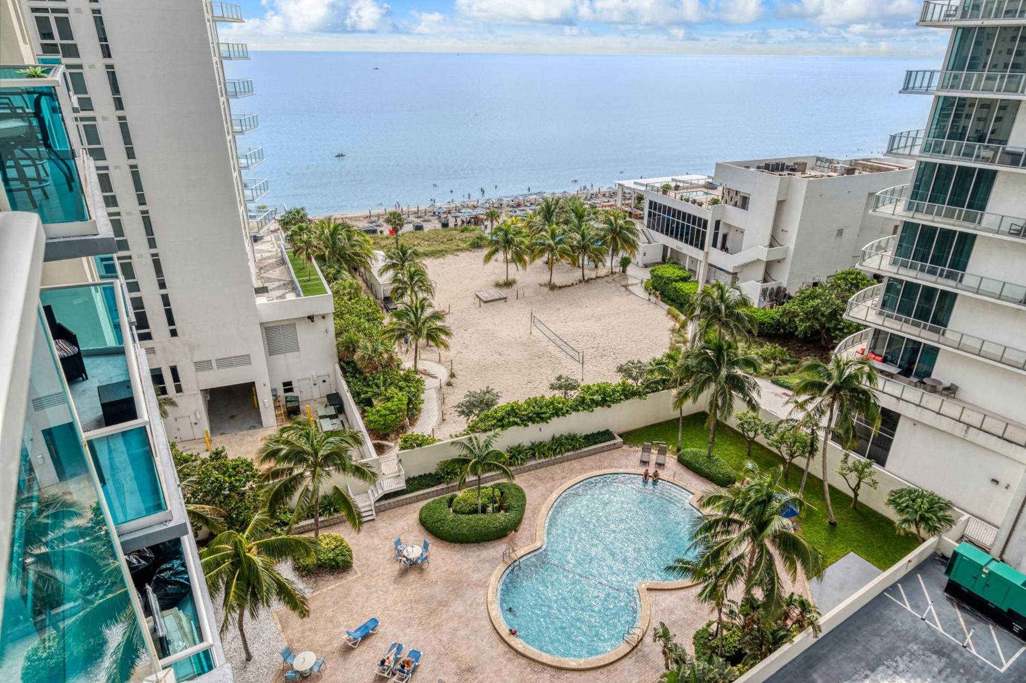 Beach Bliss Steps To Ocean, Pool & Game Room Fun Холивуд Екстериор снимка